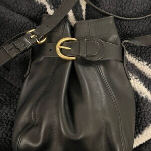Vintage Coach SoHo belted bucket bag 4156